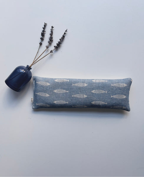 Eye Pillow Fish - Weathered Blue on Chunky Cream
