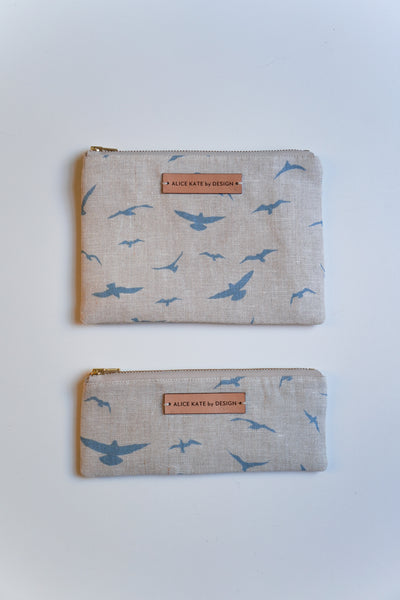 Seagull Old Blue on Stone Zipper Pouch