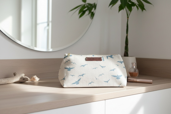 Washbag - Seagulls Old Blue on Stone