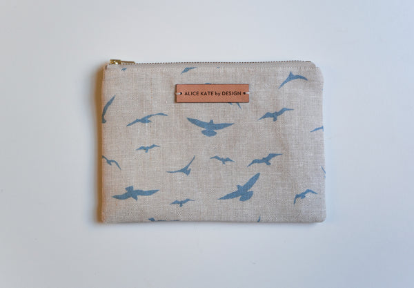 Seagull Old Blue on Stone Zipper Pouch