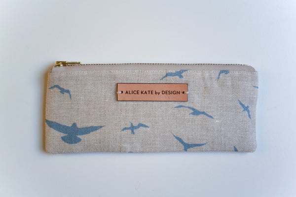 Seagull Old Blue on Stone Zipper Pouch